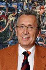 Mi vár a biztosítókra 2011-ben? - Megszólalt a nyolc vezér