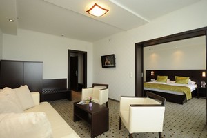 Hunguest Hotel Erkel Gyula - Minden cseppben élmény!