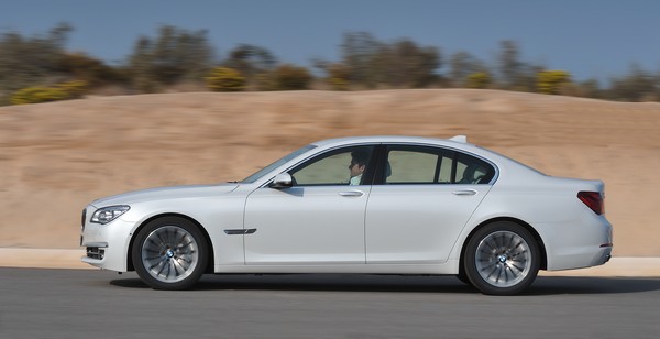 Elnök úr, az autója! - Az új BMW 7-es sorozat