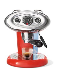 illy Francis kapszulás kávégép 11 000 Ft értékű ajándékkal!