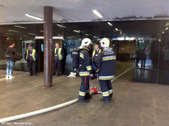 Felújítják a 3-as metrót, majd, valamiből