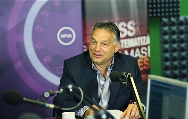 Orbán kimondta, hogy milyen demokráciát akar