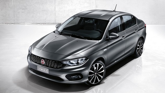 Szinte üres piacra érkezik a Fiat Tipo
