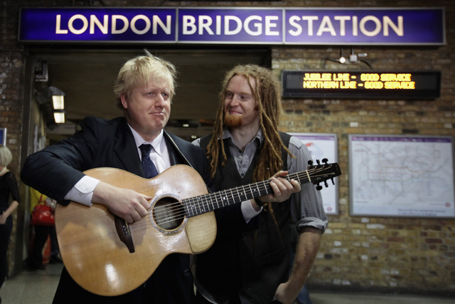 Nézegess képeket a politikusokról, akik átverték egész Nagy-Britanniát!