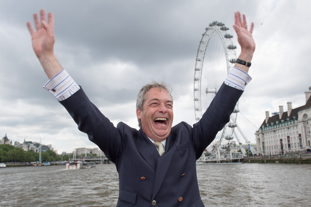 Nézegess képeket a politikusokról, akik átverték egész Nagy-Britanniát!