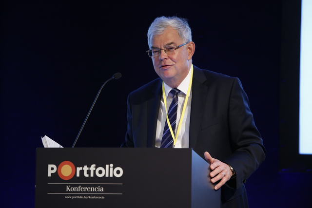 Balogh: nemzeti stratégia készül a pénzügyi ismeretek fejlesztésére