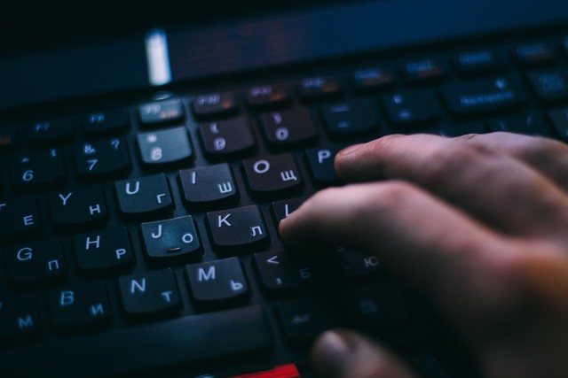 Az egész világot rettegésben tartja a tíz legveszélyesebb hacker