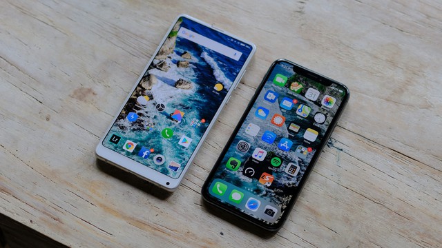 Tőzsdén a kínai mobilóriás - bukás vagy az év sikersztorija lesz?