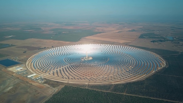 Drámai változást okoz a nap- és szélenergia, de így sem kerülhetjük el a katasztrófát