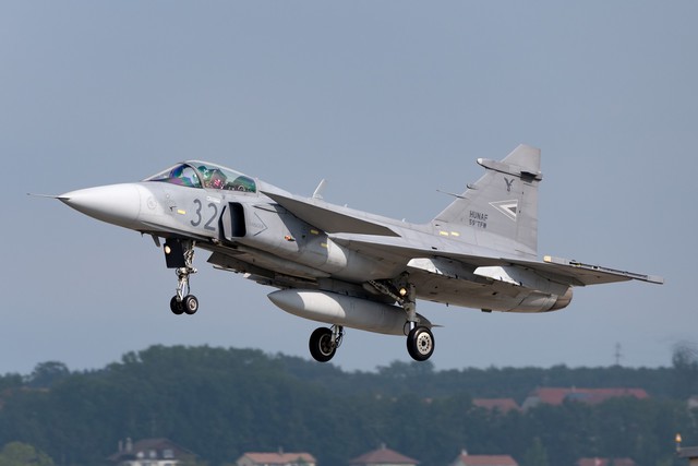 Lecserélhetik a Honvédség Gripenjeit