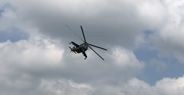 Magyarország megvillantotta új szuperfegyvereit: pusztító tankok, helikopterek, tarackok között jártunk