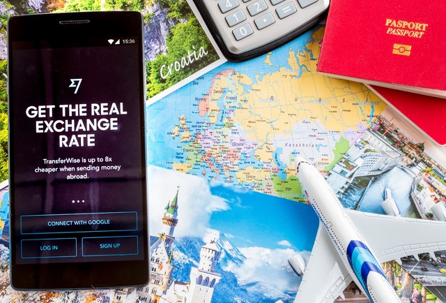 Összehasonlítottuk a két bankgyilkost: a Transferwise vagy a Revolut a nyerő?