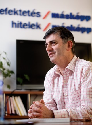 nők csapást kaptak latina milf pornó képek