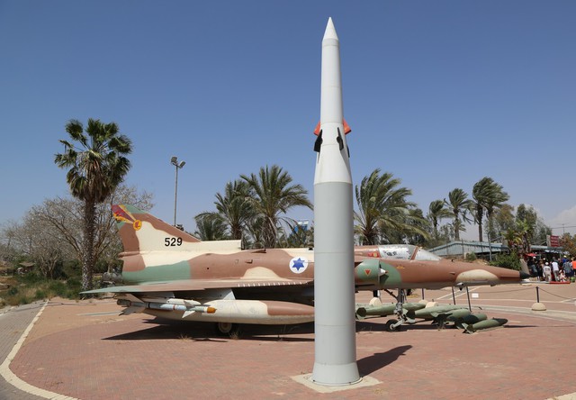 Masszív háború készül a Közel-Keleten: íme 10 pusztító fegyver, amivel odacsaphatnak egymásnak