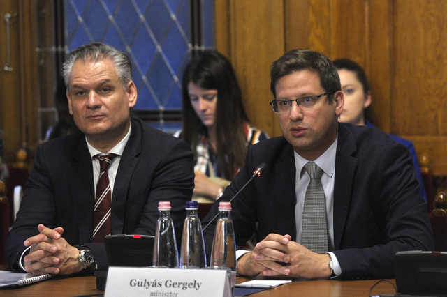 Két államtitkárt is felmentettek Orbán Viktor javaslatára (2.)