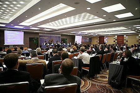 NOVEMBER 11-én ismét Portfolio.hu Property Investment Forum! (Képek a tavalyi konferenciáról)